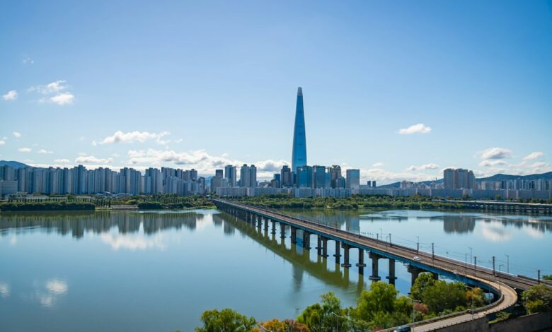 صورة تعبيرية: South Korea economy skyline illustrative