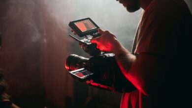 صورة تعبيرية: Unsplash / Kyle Loftus، صورة تعبيرية للتصوير السينمائي