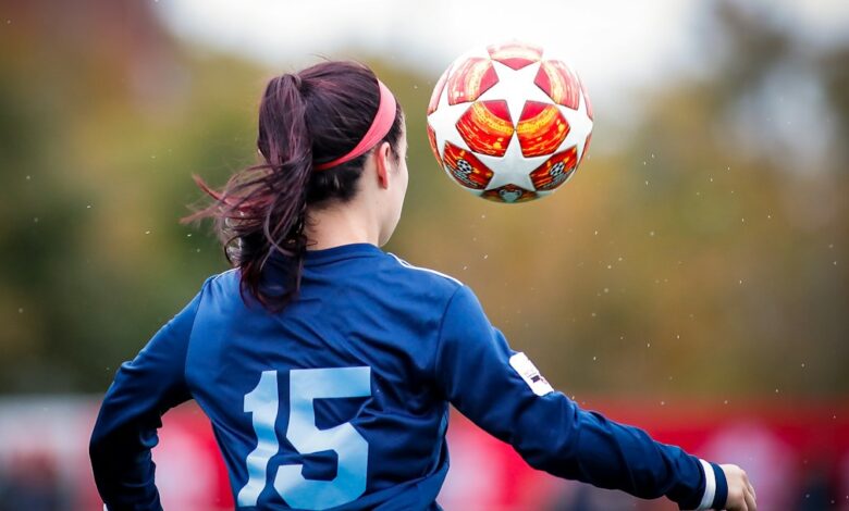 لاعبات كرة قدم في مباراة، صورة تعبيرية وليست لمنتخب الأردن للسيدات